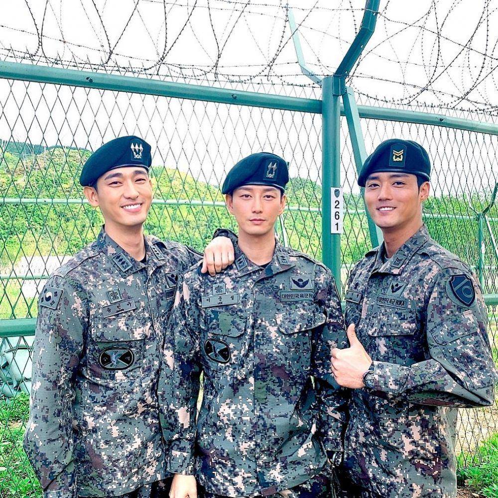 Yoon Park, Lee Hyun Wook, dan Lee Ha Yul (instagram.com/wook0617)
