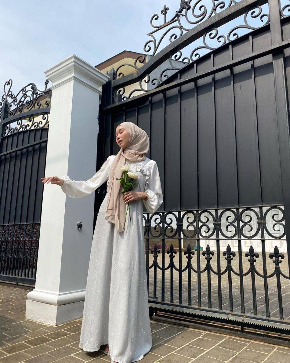 Astri Ratnasari (instagram.com/nasariastri)