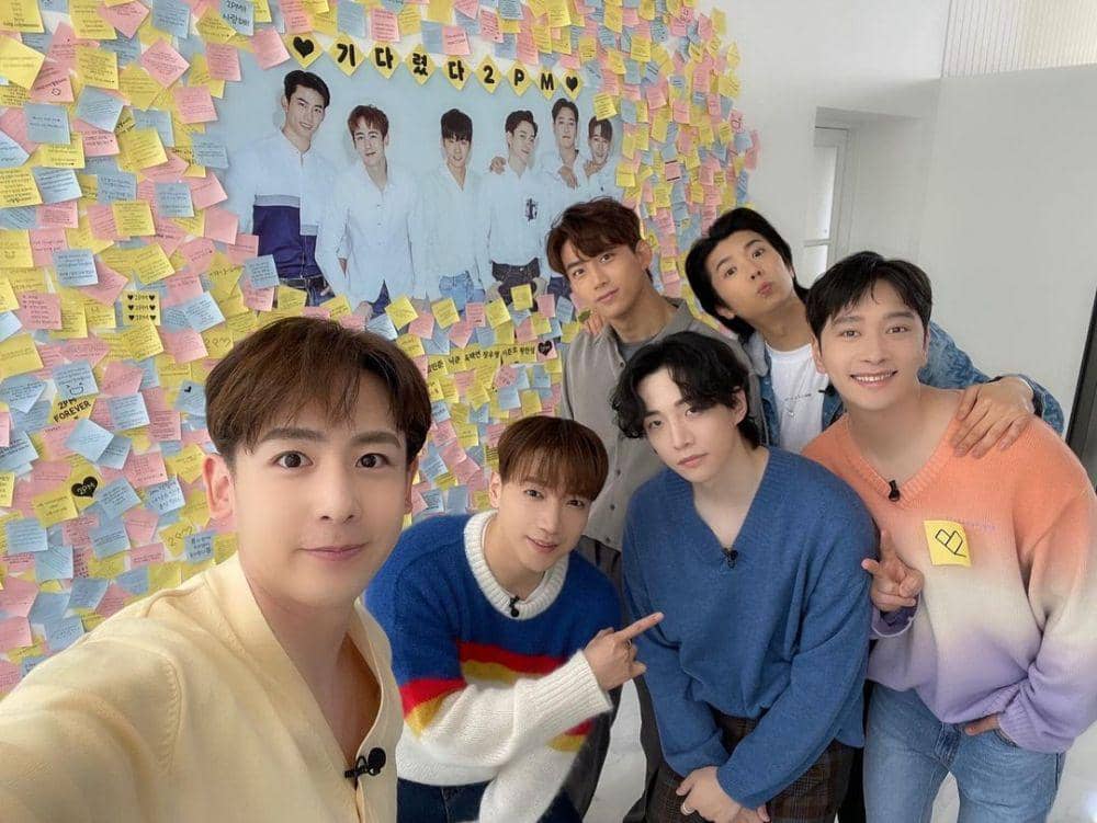 2PM (instagram.com/real_2pmstagram)