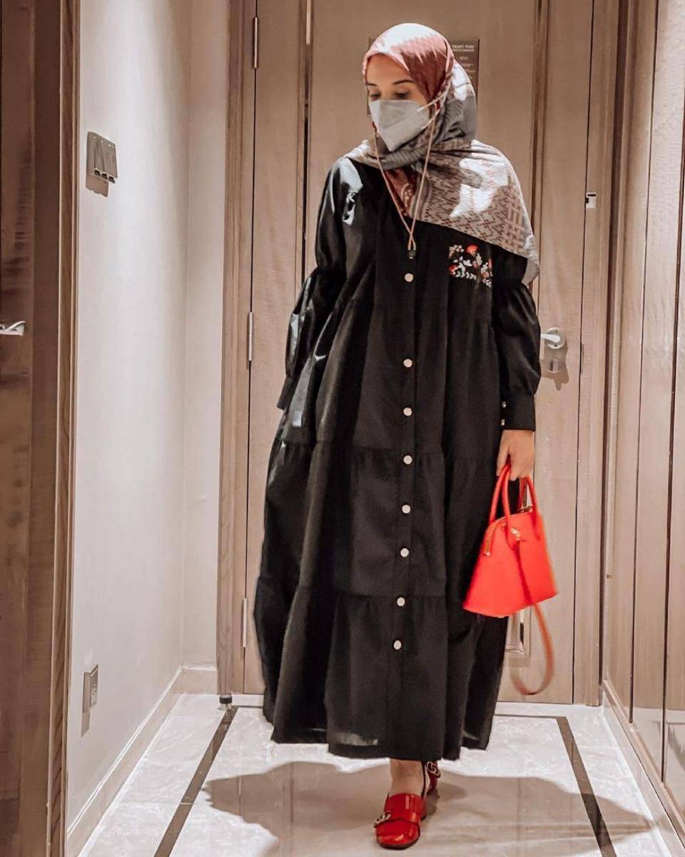 Zaskia Sungkar (instagram.com/zaskiasungkar15)
