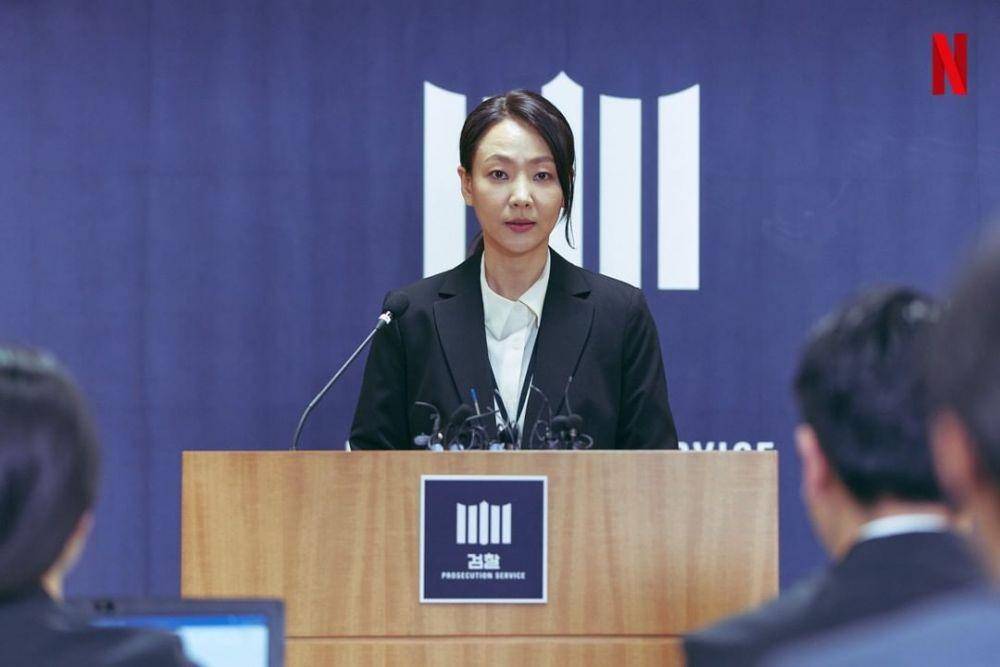 Yoon Ji Hye di Move to Heaven (Instagram.com/netflixkr)