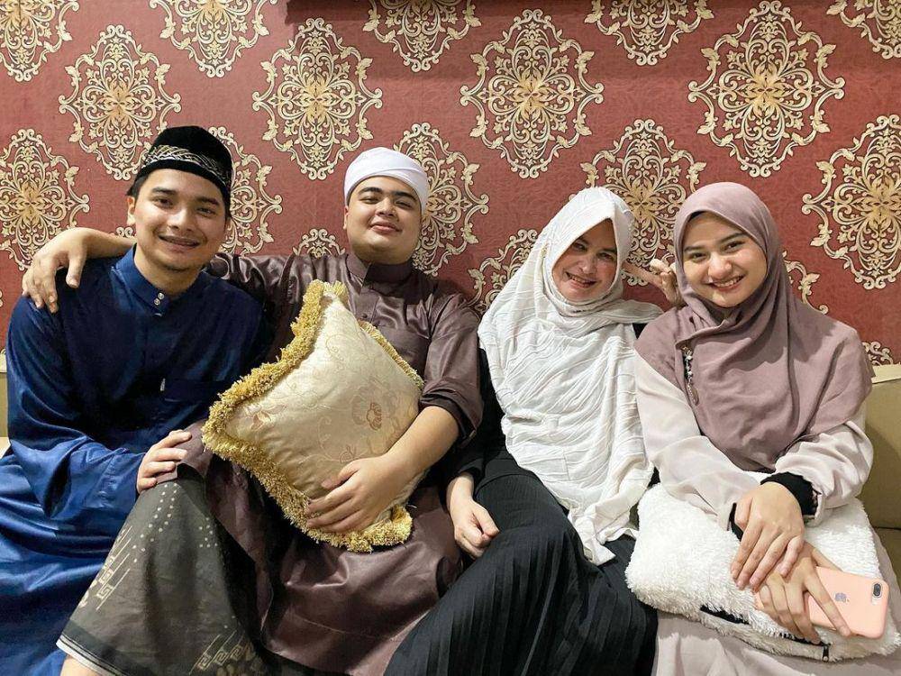 Kedekatan Nadzira Shafa dan keluarga calon suami (instagram.com/alvin_411)
