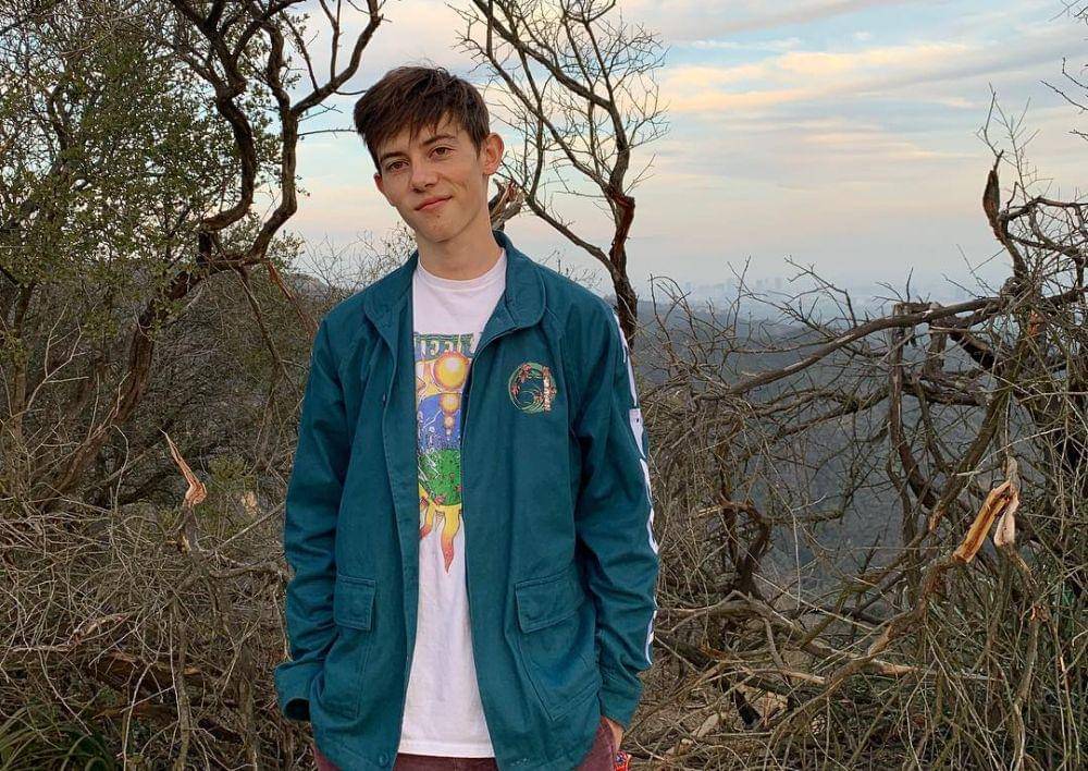 Griffin Gluck (instagram.com/griffingluck)