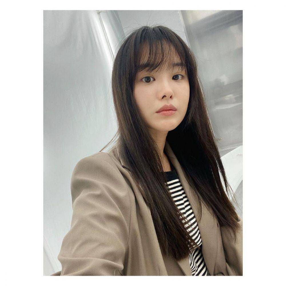 Song Ji Eun (instagram.com/bimil_jieun)