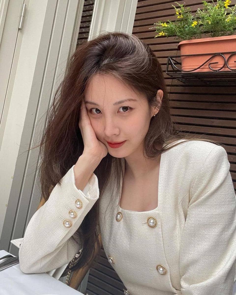 Seohyun (instagram.com/seojuhyun_s)