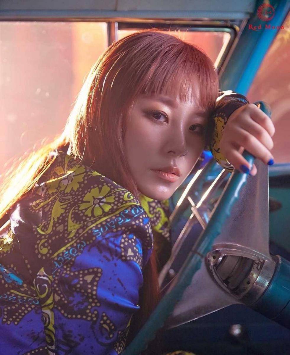 Wheein MAMAMOO (instagram.com/mamamoo_official)