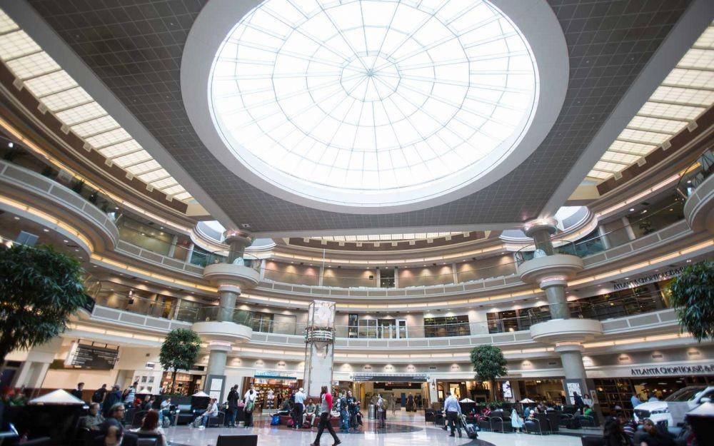 Hartsfield-Jackson Atlanta International Airport (travelandleisure.com)