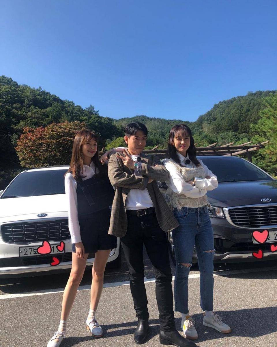Song Ji Hyo dan Jeon So Min (instagram.com/jsomin86)