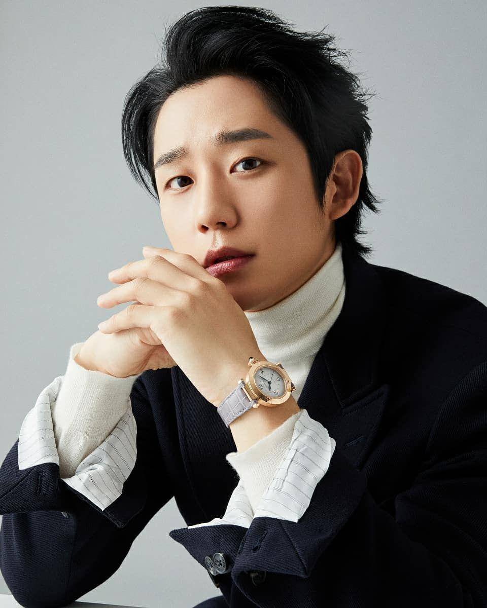 Jung Hae In (instragram.com/holyhaein)