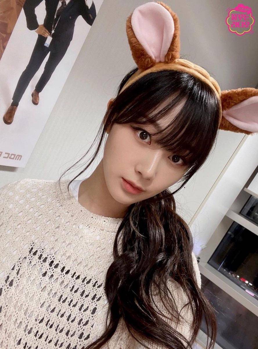 Potret Giselle aespa dengan rambut berponi (instagram.com/dreamradio_jhs)