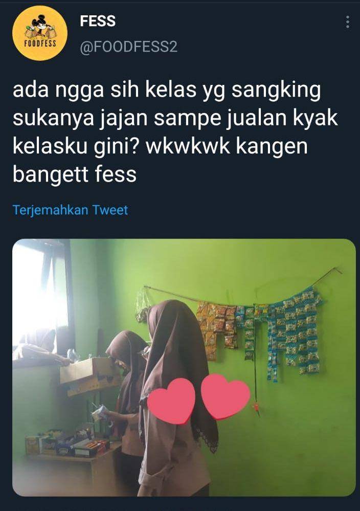 Jualan di kelas (twitter.com/foodfess2)