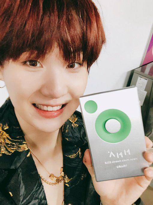 potret bangga Suga BTS (twitter.com/BTS_twt)