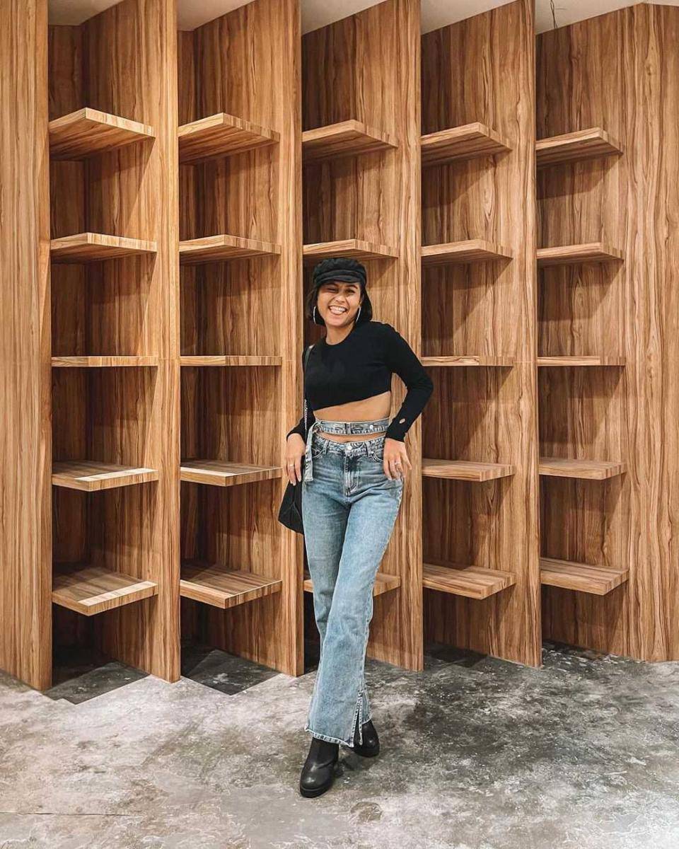 Awkarin (instagram.com/awkarin)