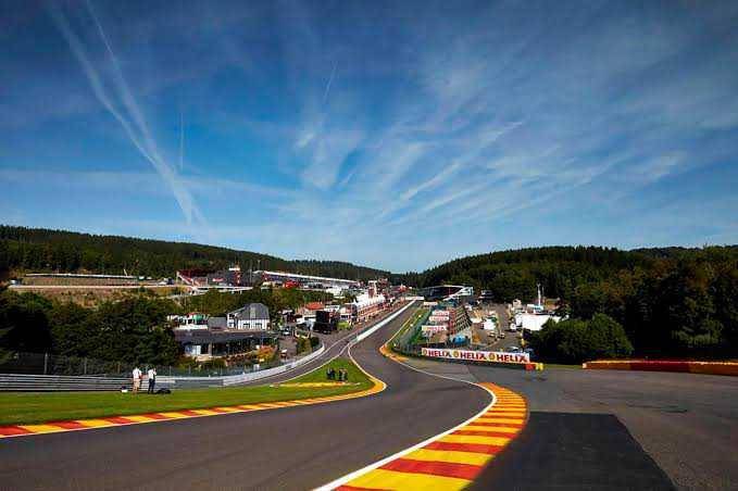 Sirkuit Spa-Francorchamps (asphaltandrubber.com)