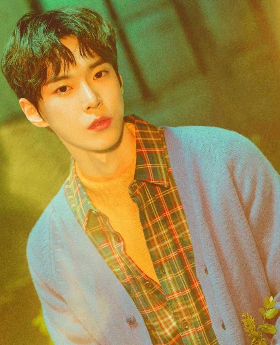 Doyoung NCT (instagram.com/nct127)