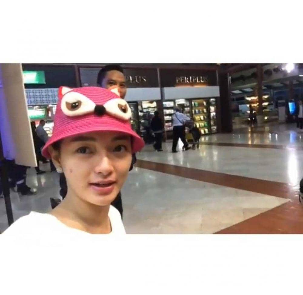 Zaskia Gotik (instagram.com/zaskia_gotix)