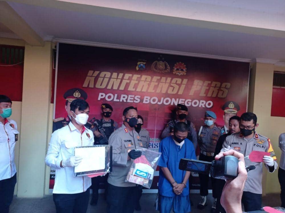 Curi Foto Bugil, Tukang Servis Laptop Minta Korban Layani Nafsu Bejat