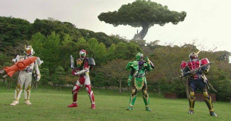 Toei/Kamen Rider × Kamen Rider Gaim & Wizard: The Fateful Sengoku Movie Battle