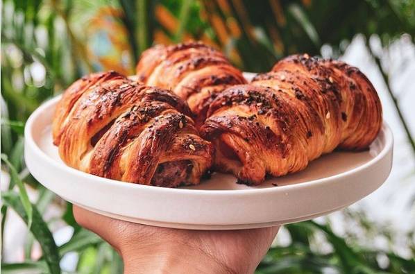 BRAUD Artisan Bakery (https://www.instagram.com/braud.cafe)