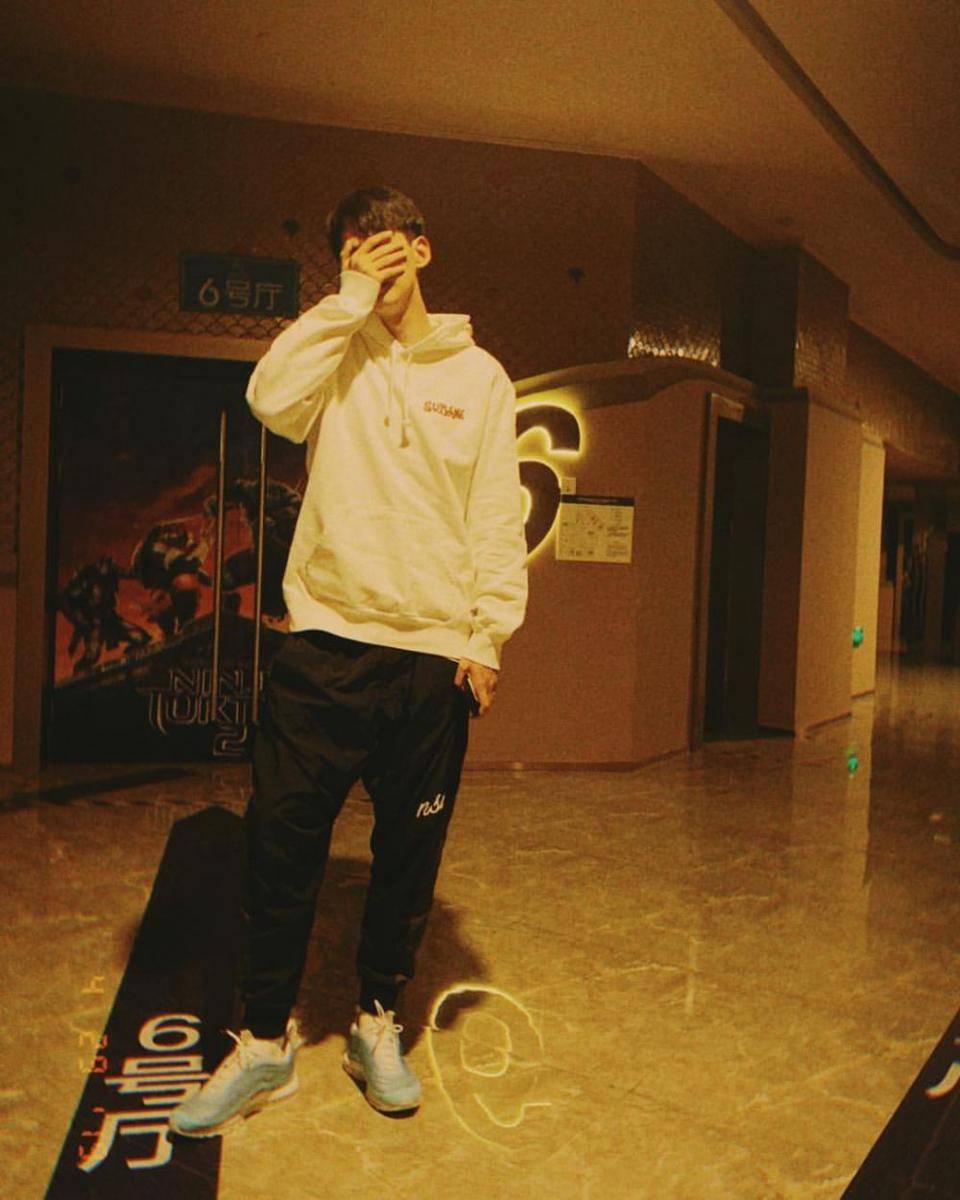 Tang Xiao Tian (instagram.com/xiaotianj)