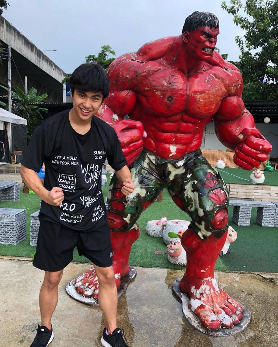 Ohm Pawat (instagram.com/ohmpawat)