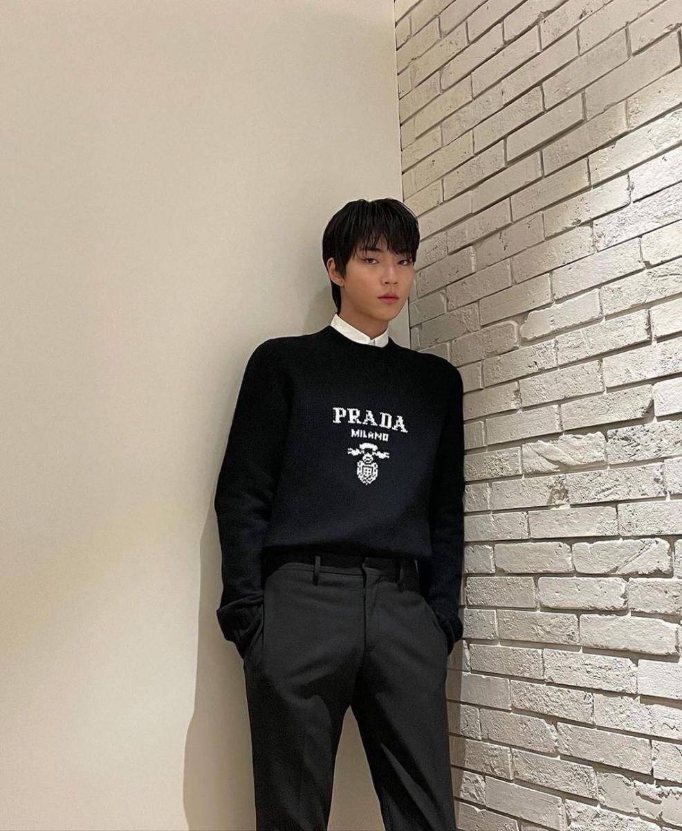 Hwang In Yeop (instagram.com/hi_high_hiy)