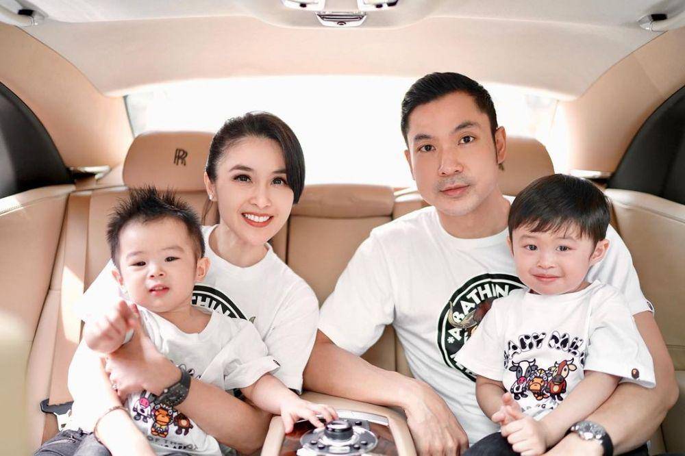 keluarga Sandra Dewi dan Harvey Moeis (instagram.com/sandradewi88)