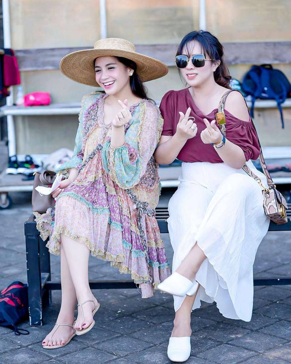 Kegiatan liburan Raffi Ahmad dan Nagita Slavina di Bali. (instagram.com/maharanikemala)