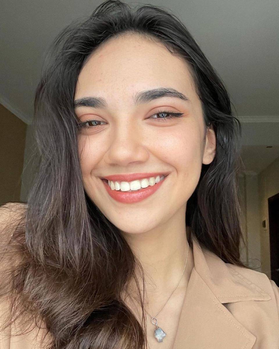 Pesona Aurelie Moeremans (Instagram.com/aurelie)