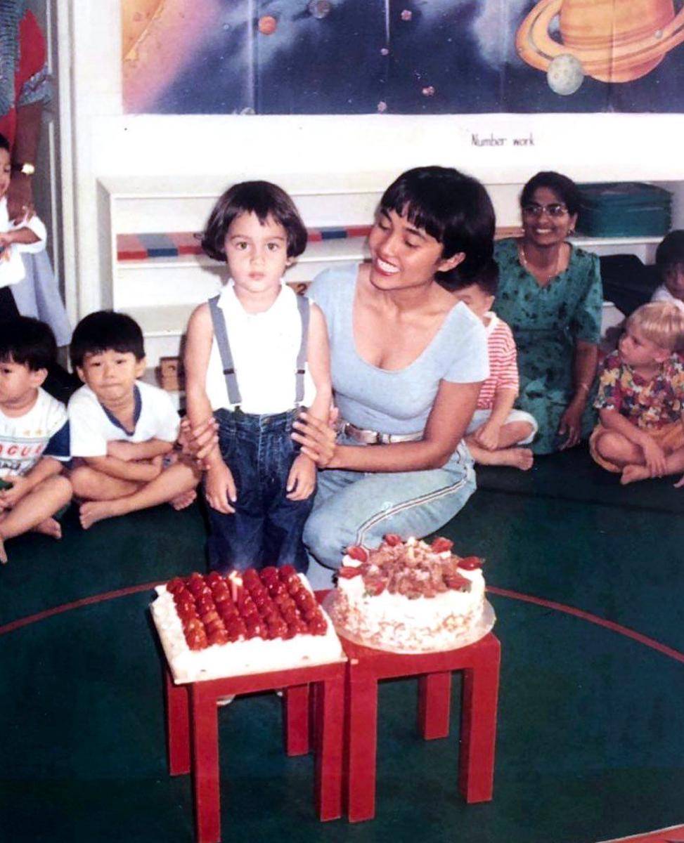 Potret masa kecil artis blasteran dengan ibu asli Indonesia (instagram.com/herdianak)