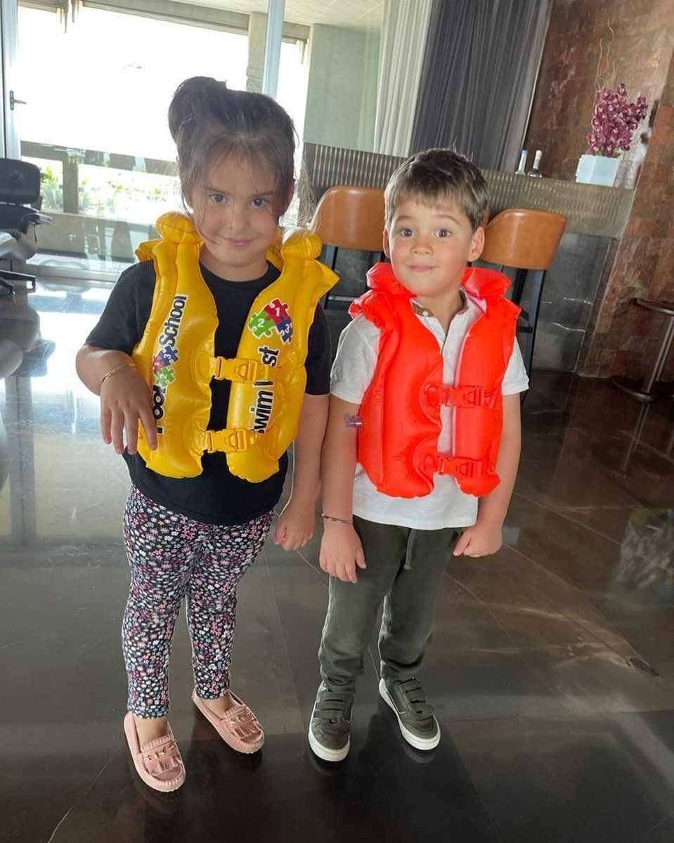 Roohi dan Yash Johar (instagram.com/karanjohar)