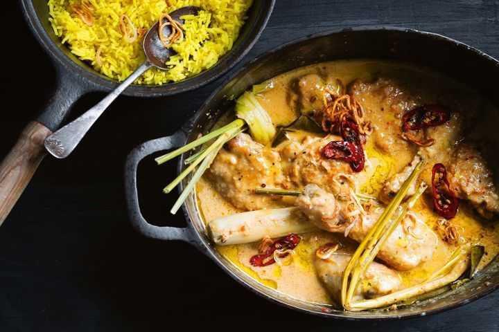 Resep Opor Ayam Bumbu Kuning, Menu Pendamping Nasi Saat Hari Lebaran