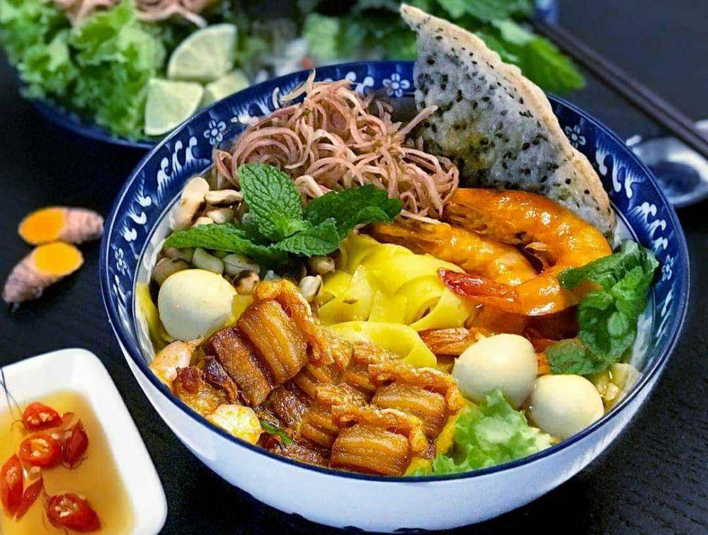 mi quang (instagram/eatwithly)