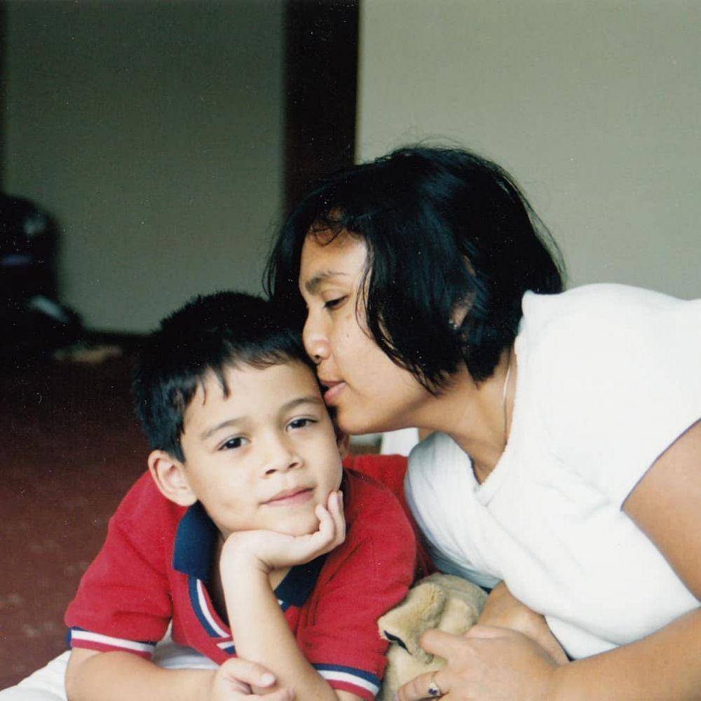 Potret masa kecil artis blasteran dengan ibu asli Indonesia (instagram.com/sitipurwanti15)