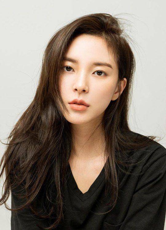 Shin Su Hyeon di KDrama A Blue Spring For A Far (hancinema.net)