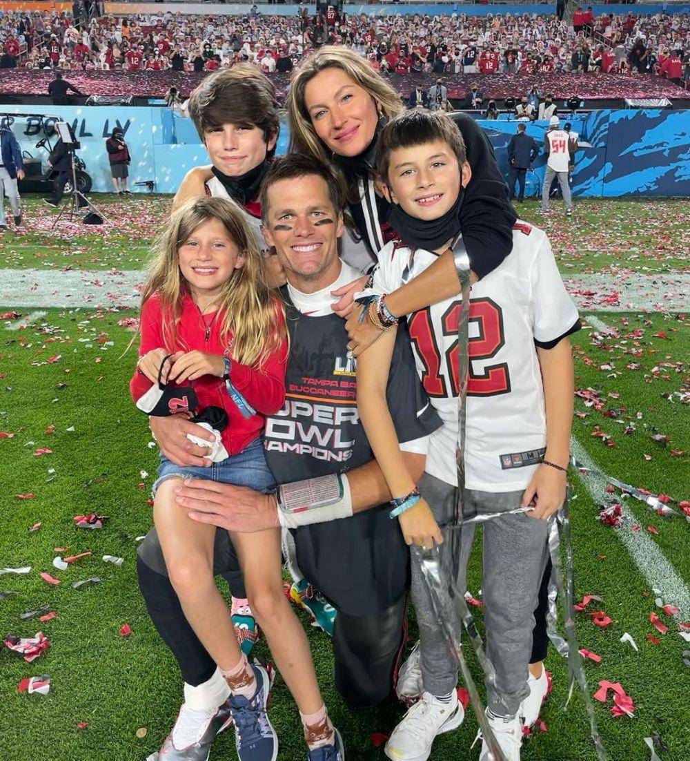 potret keluarga Gisele Bundchen (Instagram.com/gisele)