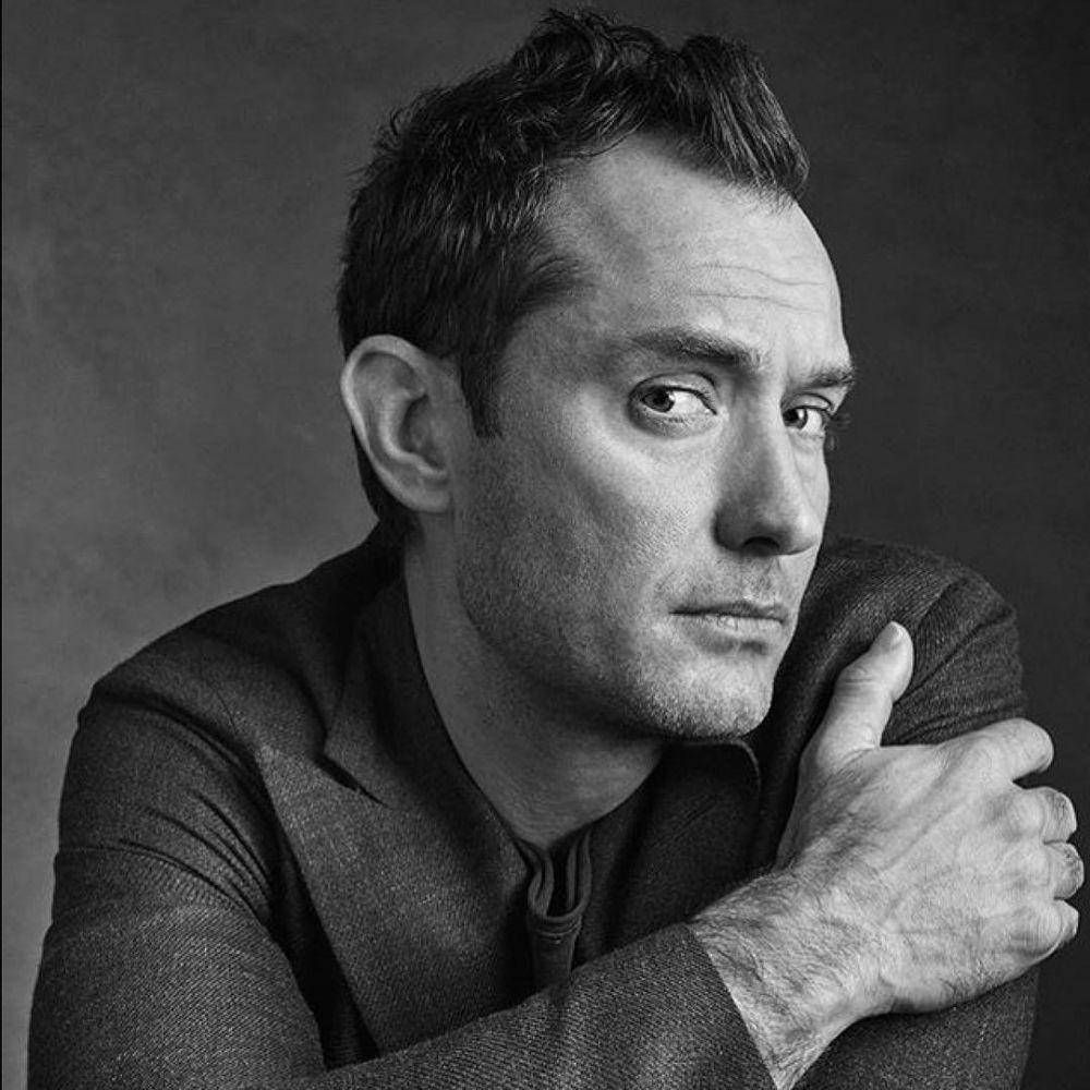 Jude Law (instagram.com/judelaw._)