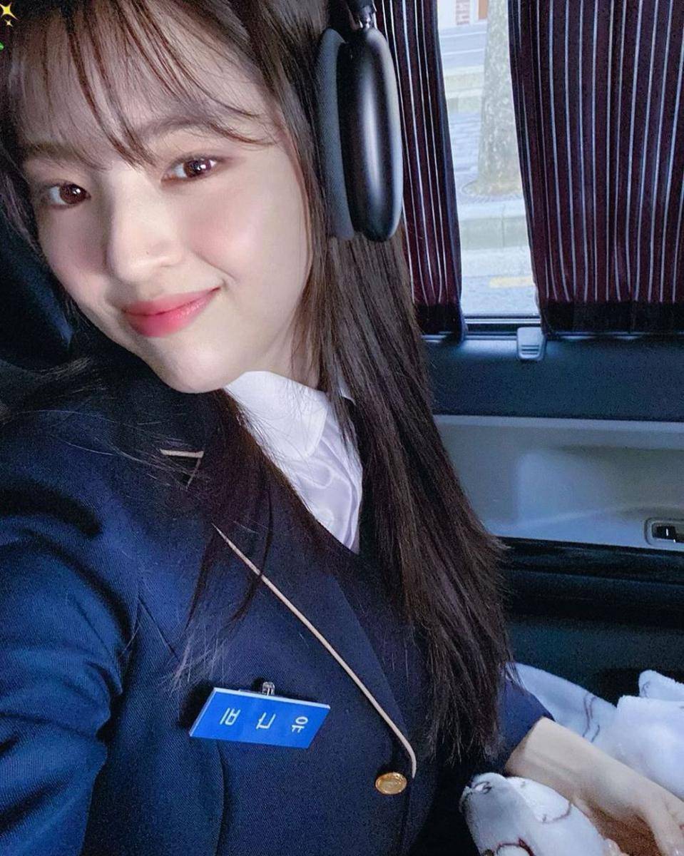 Han So Hee (instagram.com/xeesoxee)