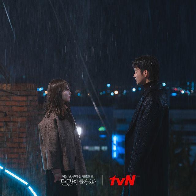 Park Bo Young dan Seo In Guk (instagram.com/tvndrama.official)