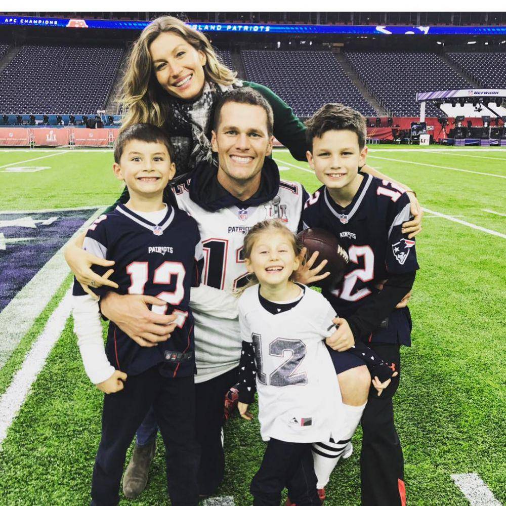 potret keluarga Gisele Bundchen (Instagram.com/tombrady)