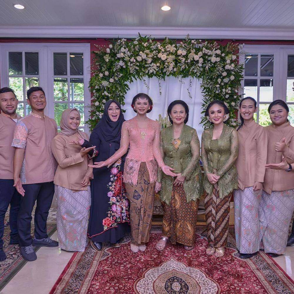 Yuni Shara dan Mama Rachma (instagram.com/kartikasary)