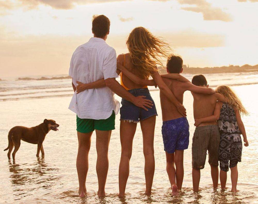 potret keluarga Gisele Bundchen (Instagram.com/gisele)