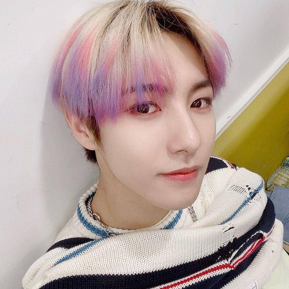 Renjun NCT (instagram.com/nct_dream)