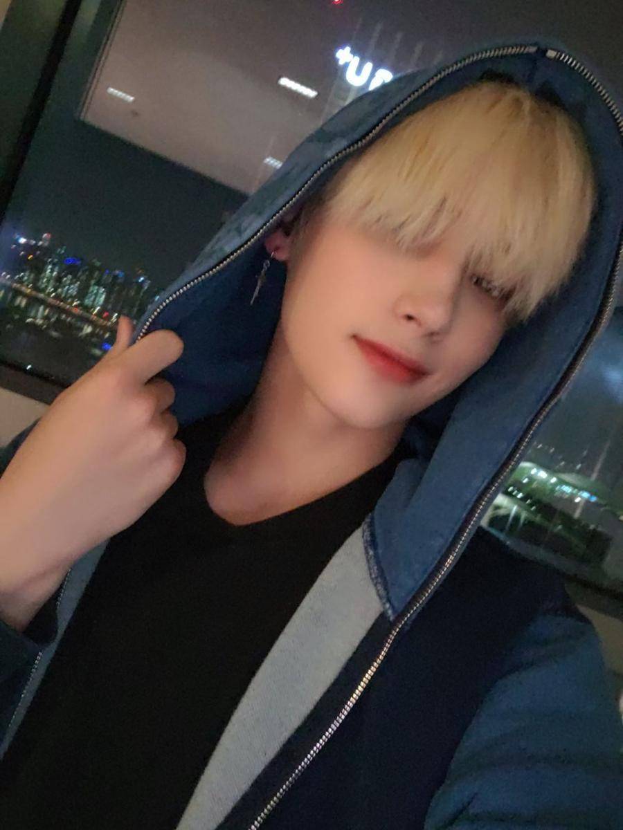 Huening Kai TXT (twitter.com/TXT_members)