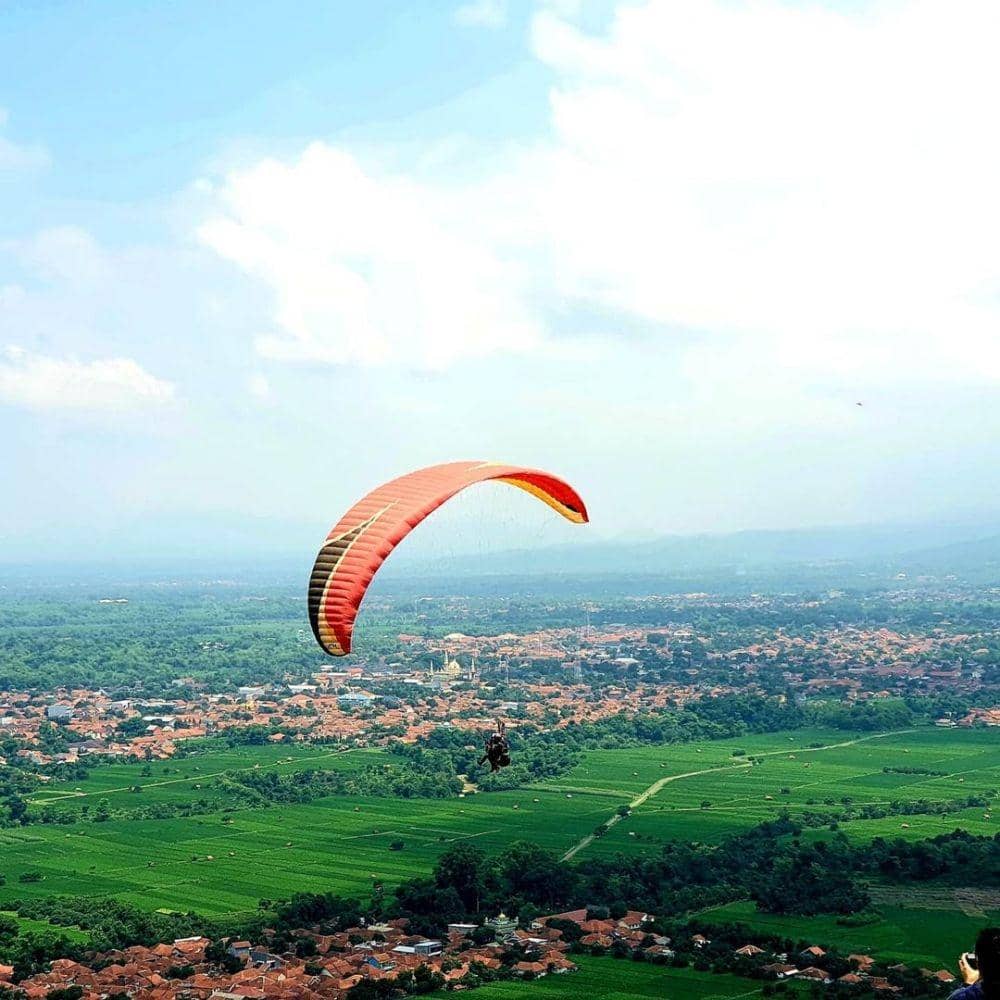 Gunung Panten, Majalengka (instagram.com/eira_aurelia)