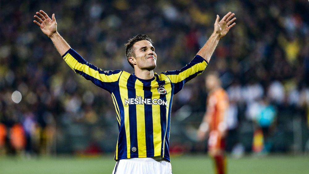 Robin van Persie (twitter.com/persie_official)