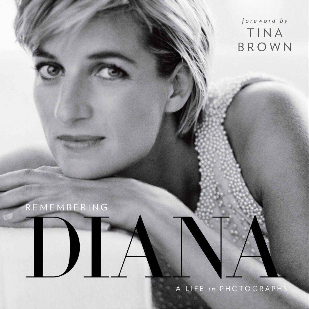 Remembering Diana karya Tina Brown (dok. walmart.com)