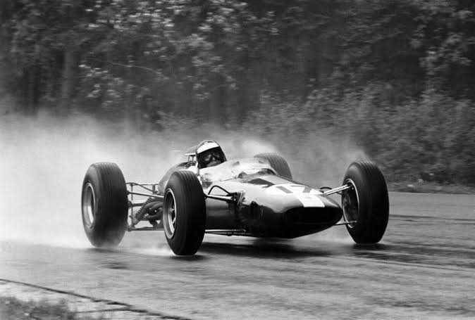 Jim Clark pada GP Belgia 1963 (motorlat.com)