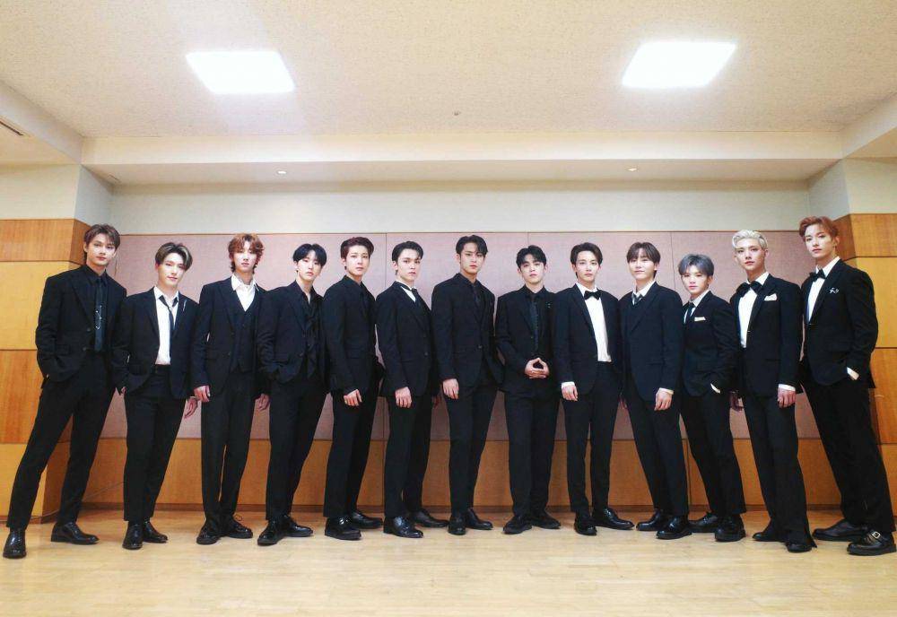 SEVENTEEN (twitter.com/pledis_17)