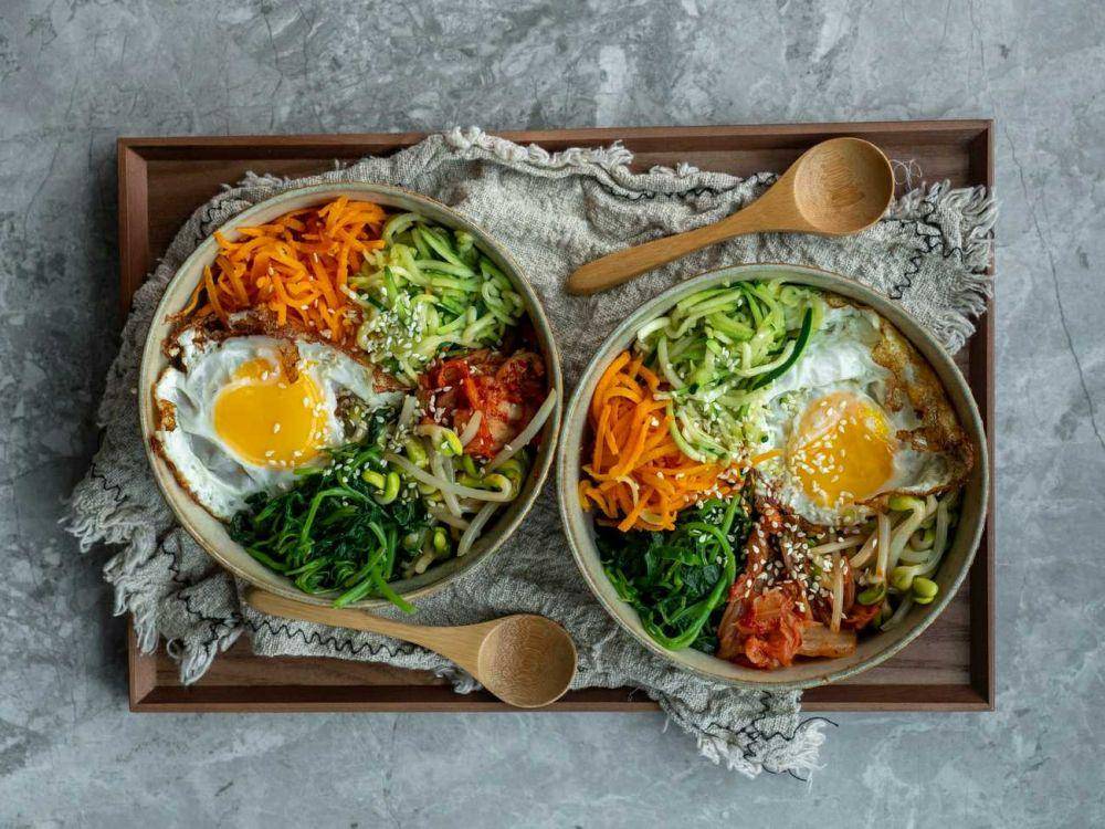 Bibimbap dari Korea Selatan (unsplash.com/Vicky Ng)